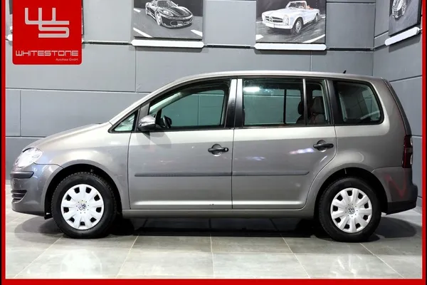 VW Touran 2010 - Benzin, 210.764 km - Gebrauchtwagen bei Whitestone Autohaus